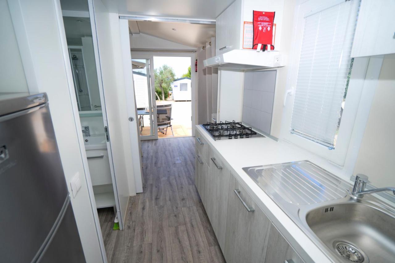 Mobile Homes Camping Kovacine Cres Esterno foto