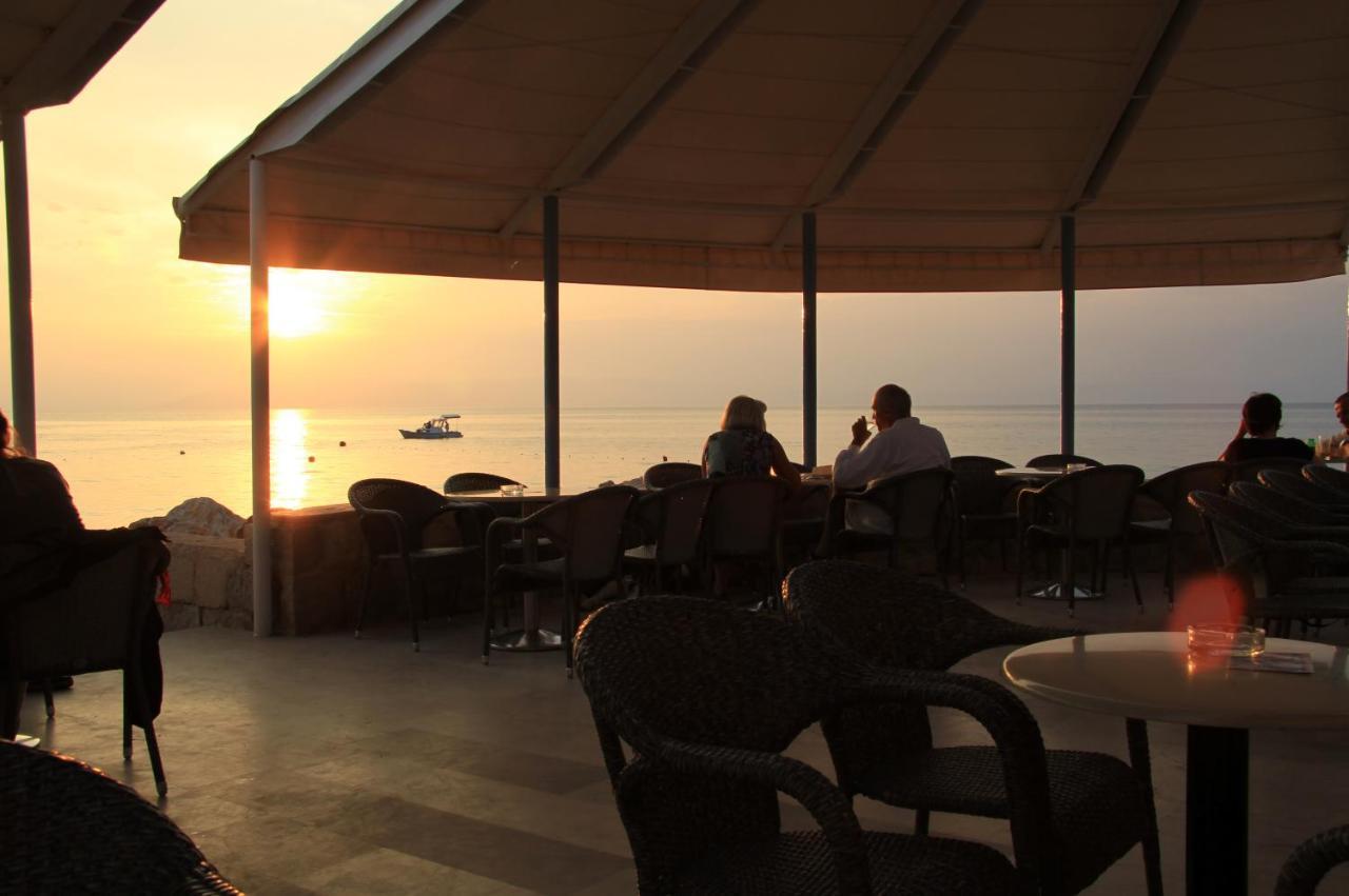 Mobile Homes Camping Kovacine Cres Esterno foto