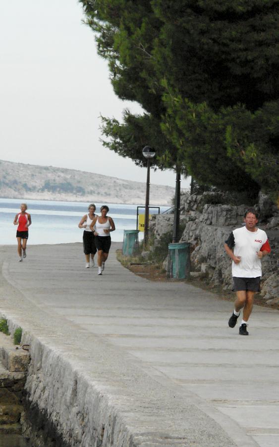 Mobile Homes Camping Kovacine Cres Esterno foto