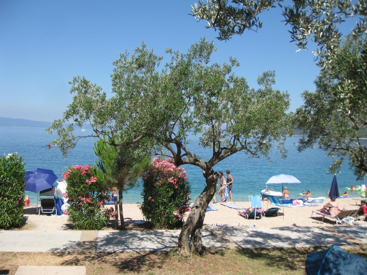 Mobile Homes Camping Kovacine Cres Esterno foto