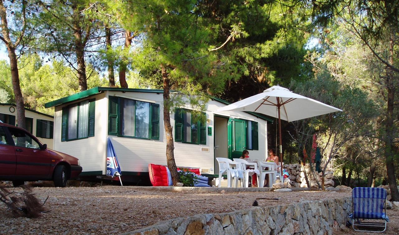 Mobile Homes Camping Kovacine Cres Esterno foto